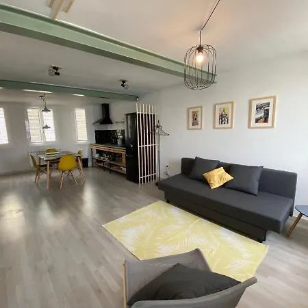 Apartamentos Ribadeo 公寓